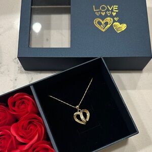 14K Gold Heart Pendant Necklace with Diamonds